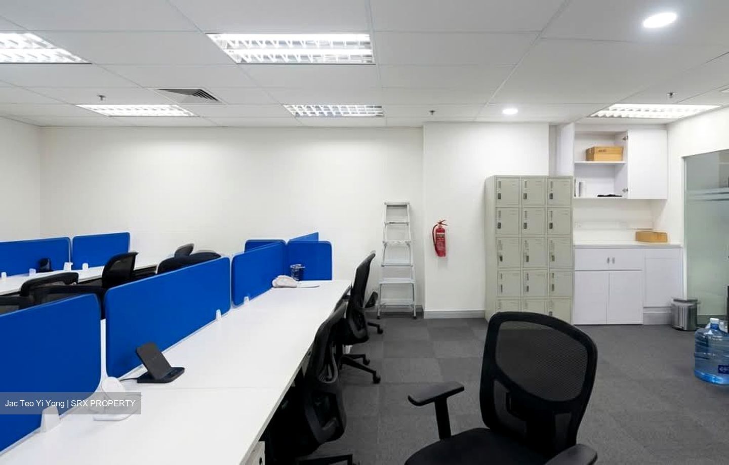 International Plaza (D2), Office #576584511